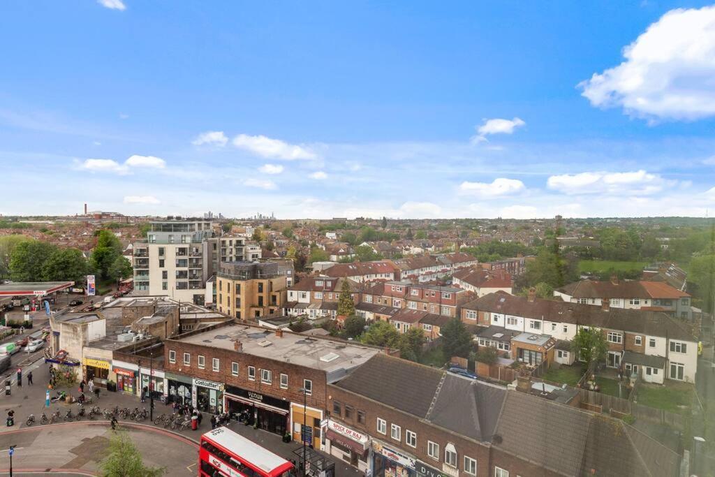 Amazing Britania 1 Bedroom Flat In London Bp40 Exterior photo